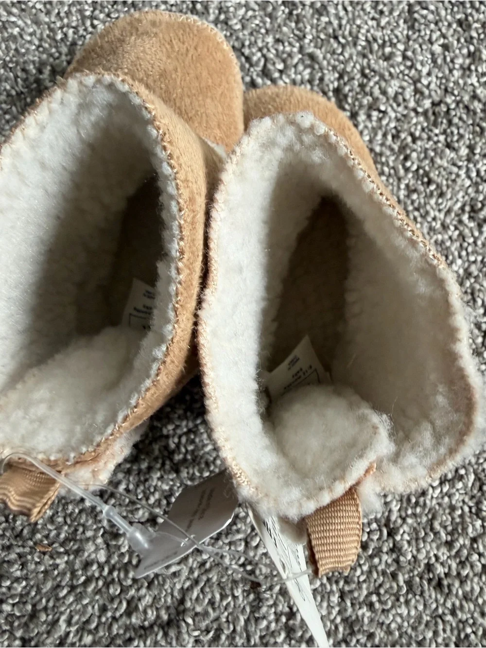 Baby Gap 6-12M Tan Faux Suede Sherpa Lined Soft Sole Baby Boots NEW